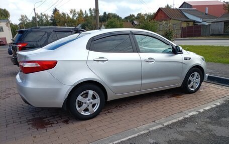 KIA Rio III рестайлинг, 2013 год, 900 000 рублей, 5 фотография