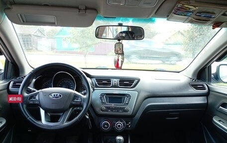KIA Rio III рестайлинг, 2013 год, 900 000 рублей, 18 фотография