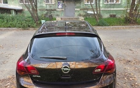 Opel Astra J, 2014 год, 860 000 рублей, 6 фотография
