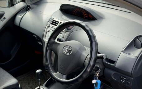Toyota Vitz, 2009 год, 590 000 рублей, 16 фотография