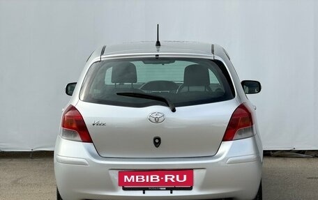 Toyota Vitz, 2009 год, 590 000 рублей, 11 фотография