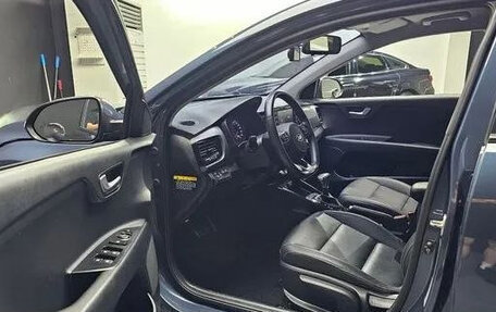 KIA Stonic, 2017 год, 1 450 000 рублей, 4 фотография