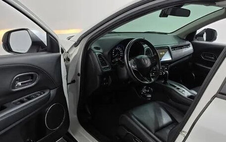 Honda HR-V II, 2019 год, 1 920 000 рублей, 4 фотография