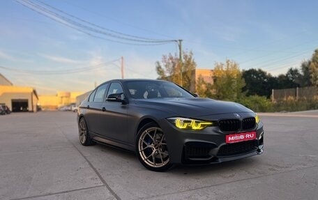 BMW 3 серия, 2018 год, 3 800 000 рублей, 1 фотография
