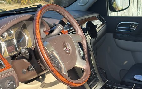 Cadillac Escalade III, 2012 год, 3 375 000 рублей, 4 фотография