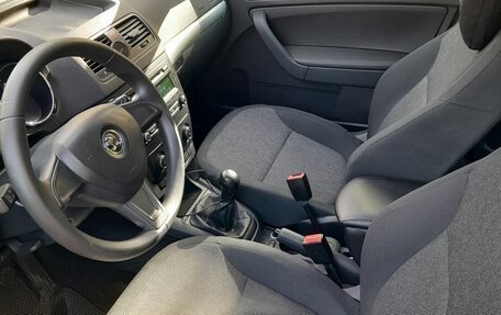 Skoda Yeti I рестайлинг, 2014 год, 800 000 рублей, 22 фотография