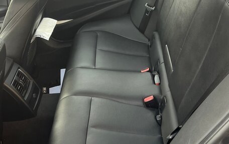 BMW 3 серия, 2018 год, 3 800 000 рублей, 11 фотография