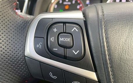 Toyota Harrier, 2019 год, 2 419 000 рублей, 19 фотография