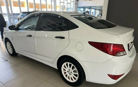 Hyundai Solaris II рестайлинг, 2014 год, 768 000 рублей, 6 фотография