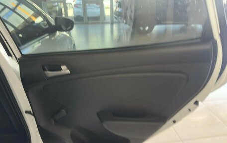 Hyundai Solaris II рестайлинг, 2014 год, 768 000 рублей, 21 фотография
