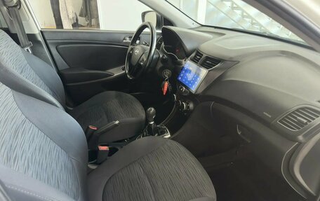 Hyundai Solaris II рестайлинг, 2014 год, 768 000 рублей, 24 фотография