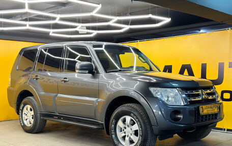 Mitsubishi Pajero IV, 2014 год, 2 199 000 рублей, 3 фотография
