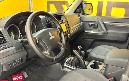 Mitsubishi Pajero IV, 2014 год, 2 199 000 рублей, 8 фотография