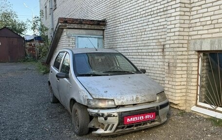Fiat Punto III Punto Evo рестайлинг, 2003 год, 35 000 рублей, 1 фотография