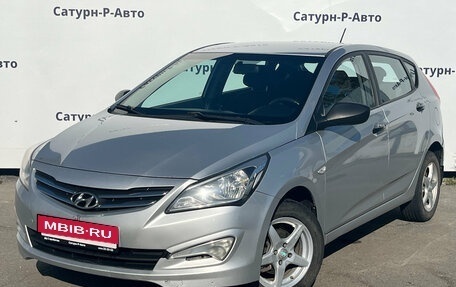 Hyundai Solaris II рестайлинг, 2014 год, 695 000 рублей, 1 фотография