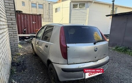 Fiat Punto III Punto Evo рестайлинг, 2003 год, 35 000 рублей, 3 фотография