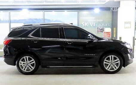 Chevrolet Equinox III, 2020 год, 1 190 005 рублей, 3 фотография
