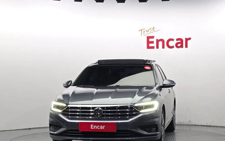Volkswagen Jetta VII, 2021 год, 1 793 000 рублей, 3 фотография