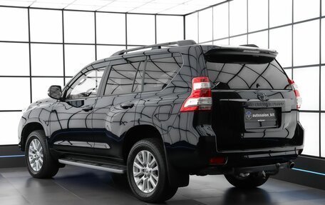 Toyota Land Cruiser Prado 150 рестайлинг 2, 2013 год, 3 990 000 рублей, 6 фотография