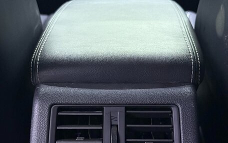 Mitsubishi Outlander III рестайлинг 3, 2022 год, 1 800 000 рублей, 15 фотография