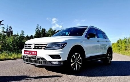 Volkswagen Tiguan II, 2020 год, 2 000 000 рублей, 1 фотография