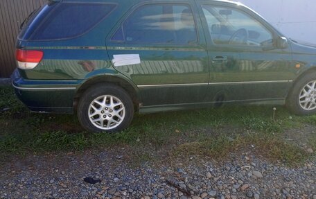 Toyota Vista, 1998 год, 400 000 рублей, 2 фотография