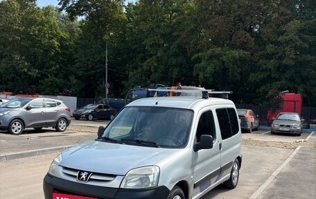 Peugeot Partner II рестайлинг 2, 2009 год, 420 000 рублей, 2 фотография