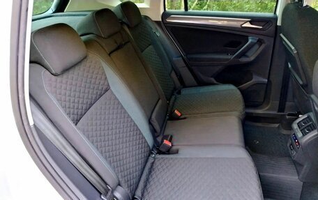 Volkswagen Tiguan II, 2020 год, 2 000 000 рублей, 29 фотография