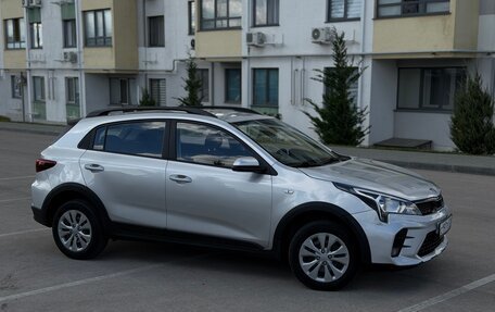 KIA Rio IV, 2021 год, 1 590 000 рублей, 3 фотография
