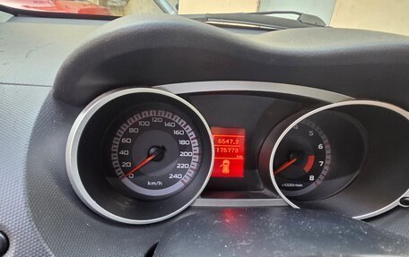 Mitsubishi Outlander III рестайлинг 3, 2008 год, 824 000 рублей, 29 фотография