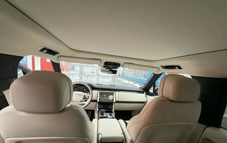 Land Rover Range Rover IV рестайлинг, 2022 год, 21 000 000 рублей, 18 фотография