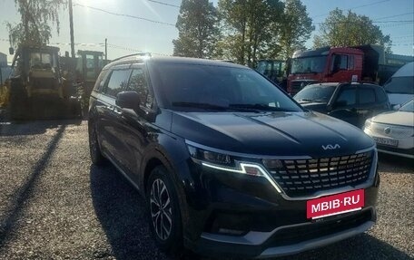 KIA Carnival, 2022 год, 3 690 000 рублей, 2 фотография