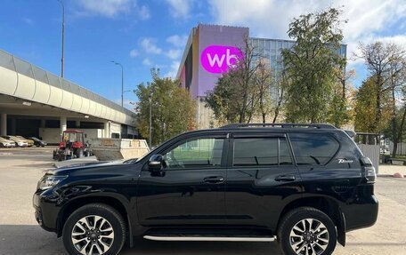 Toyota Land Cruiser Prado 150 рестайлинг 2, 2022 год, 6 000 000 рублей, 7 фотография