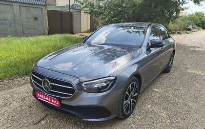 Mercedes-Benz E-Класс, 2022 год, 4 800 000 рублей, 1 фотография
