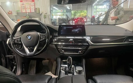 BMW 6 серия, 2019 год, 3 800 000 рублей, 8 фотография