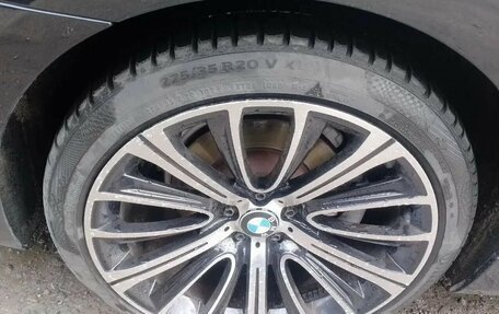 BMW 7 серия, 2018 год, 3 950 000 рублей, 20 фотография