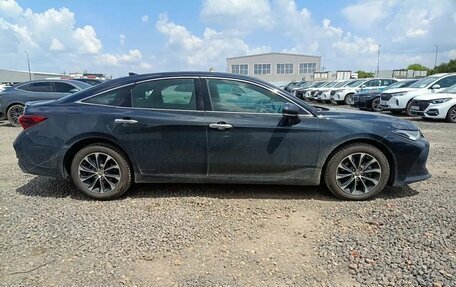 Toyota Avalon, 2022 год, 3 700 000 рублей, 4 фотография
