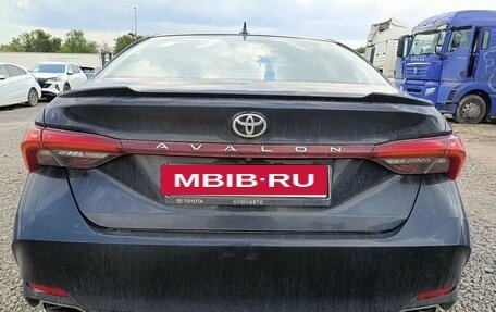 Toyota Avalon, 2022 год, 3 700 000 рублей, 6 фотография