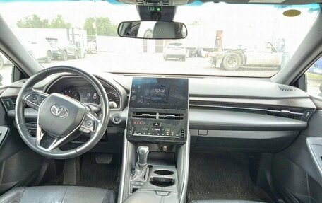 Toyota Avalon, 2022 год, 3 700 000 рублей, 26 фотография