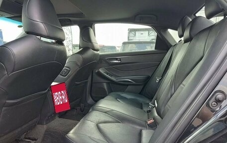 Toyota Avalon, 2022 год, 3 700 000 рублей, 20 фотография