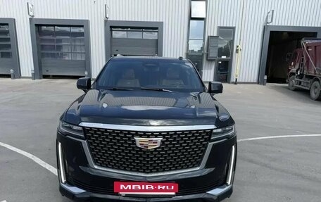 Cadillac Escalade V, 2021 год, 8 900 000 рублей, 2 фотография