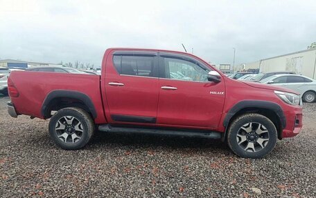 Toyota Hilux VIII, 2018 год, 3 700 000 рублей, 4 фотография