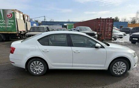 Skoda Octavia, 2019 год, 1 750 000 рублей, 4 фотография