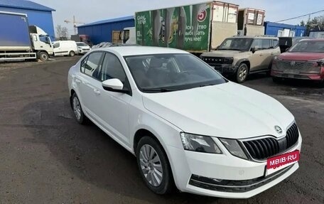 Skoda Octavia, 2019 год, 1 750 000 рублей, 3 фотография