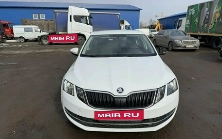 Skoda Octavia, 2019 год, 1 750 000 рублей, 2 фотография