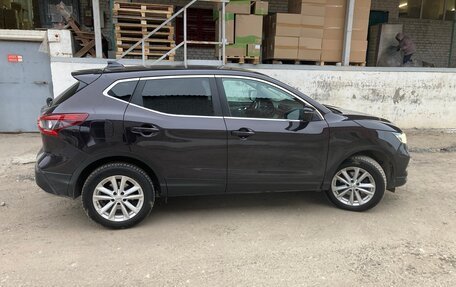 Nissan Qashqai, 2017 год, 2 000 000 рублей, 2 фотография
