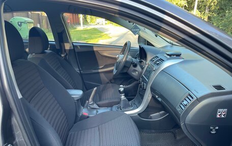 Toyota Corolla, 2010 год, 770 000 рублей, 9 фотография