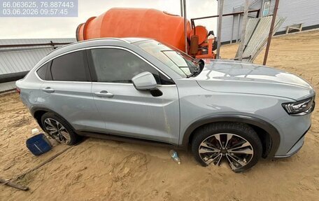Geely Tugella FY11, 2023 год, 2 600 000 рублей, 4 фотография