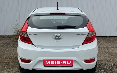 Hyundai Solaris II рестайлинг, 2013 год, 799 999 рублей, 6 фотография