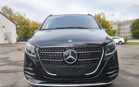 Mercedes-Benz V-Класс, 2025 год, 12 999 000 рублей, 23 фотография